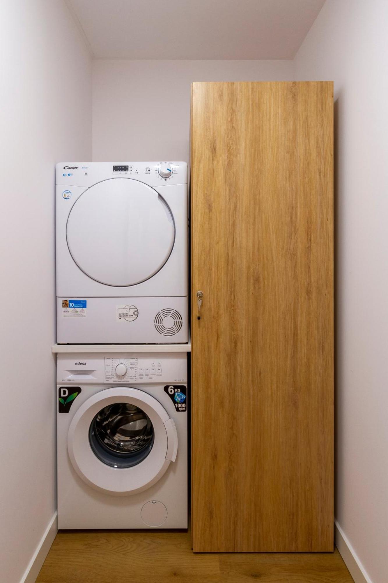 Urbanfive Apartamentos Ourense Centro Eksteriør billede